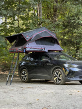 Charger l&#39;image dans la galerie, TAIGA HYBRID FOLDING TENT (DISPLAY UNIT) PICK UP ONLY CHILLIWACK BC